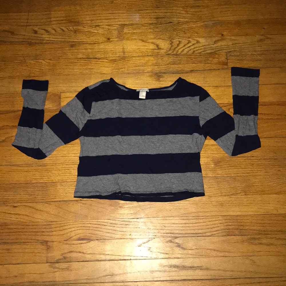 Cropped long sleeve